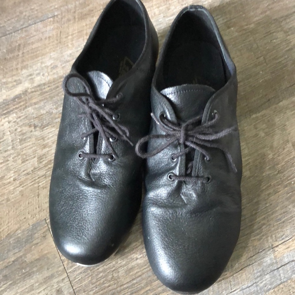 Leo’s Ultratone Tap Shoes